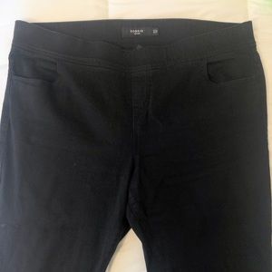 Torrid Denim Lean Jean
